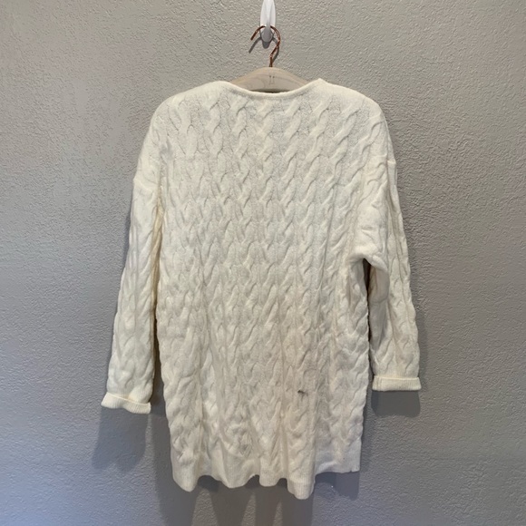 NWT * H&M cable knit sweater *read - Picture 5 of 6